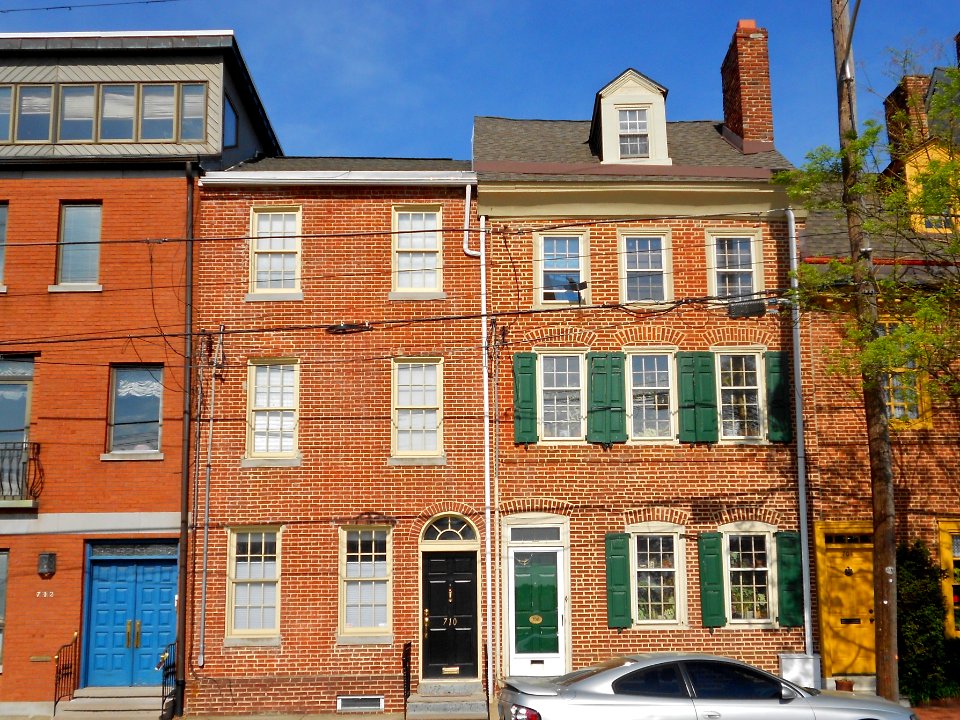 710_708_S_Front_St_Philly