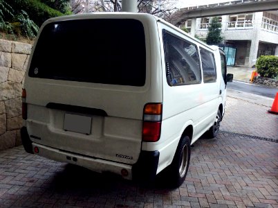7th_generation_Toyota_DYNA_route_van_rear