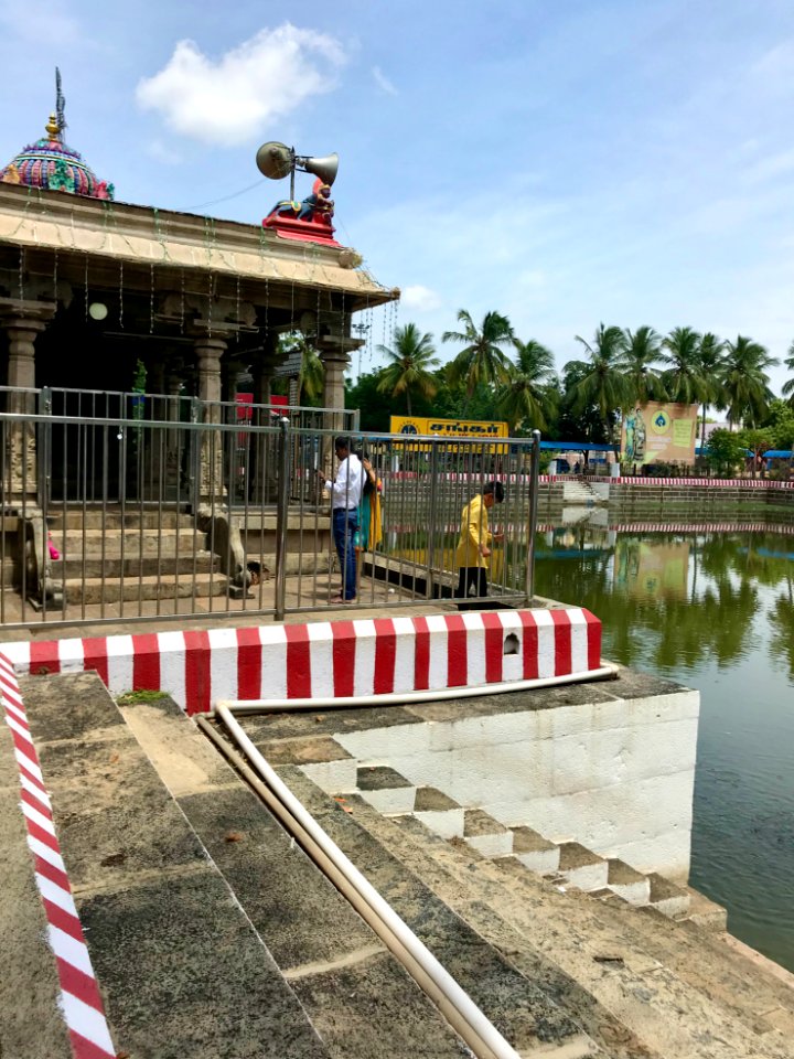 7th-century_Karpaka_Vinayakar_temple,_Pillayarpatti_Pillayar_Koil,_Tiruppathur_Tamil_Nadu_-_03