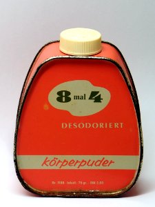 8_mal_4_Korperpuder_tin,_pic1