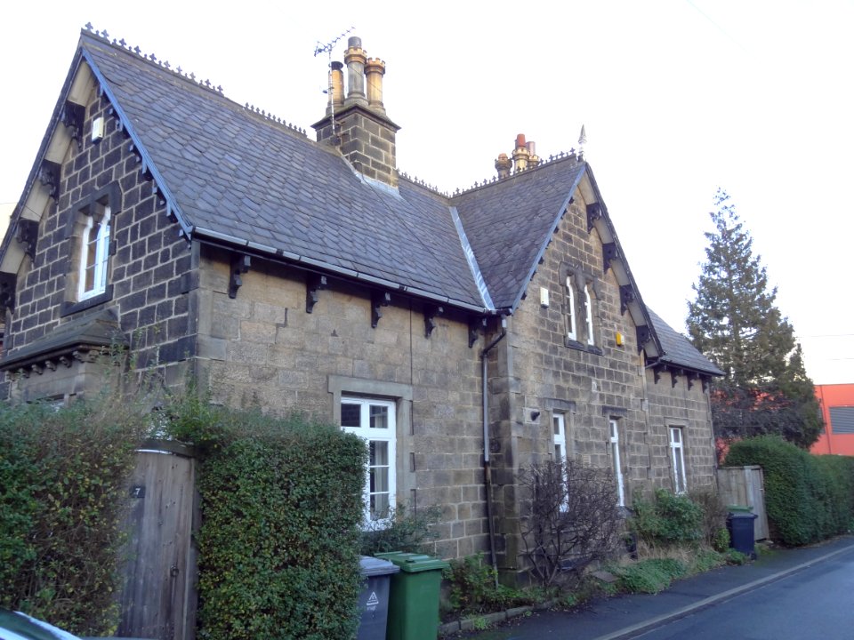 7_and_8_Alma_Cottages,_Headingley