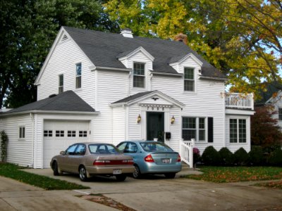 7008_Elmwood_Avenue,_East_End_Historic_District