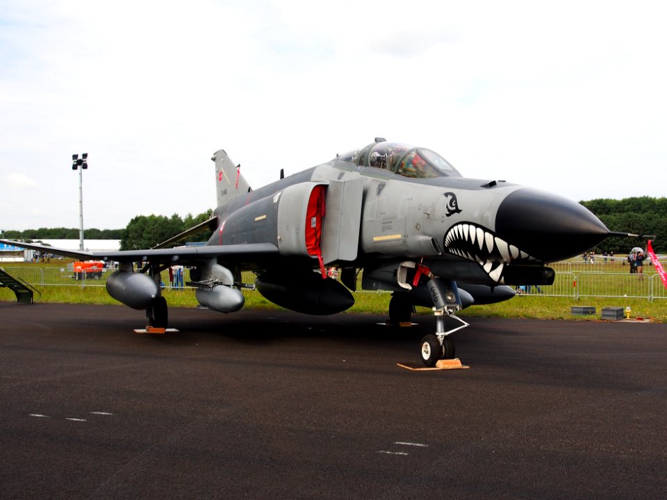 73-1046_(cn_4564)_McDonnell_Douglas_F-4E-2020_Terminator,_pic1