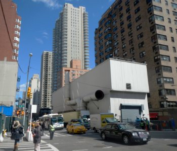 72_St_2_Av_muck_house_jeh