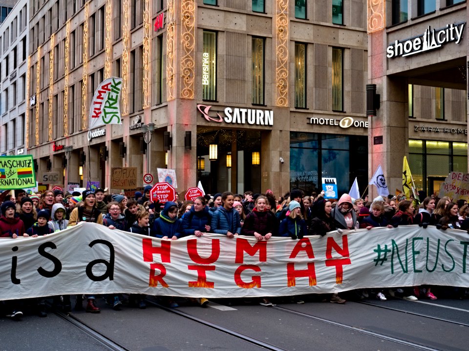 4th_Global_Climate_Strike_Berlin_FridaysForFuture_demonstration_front_33