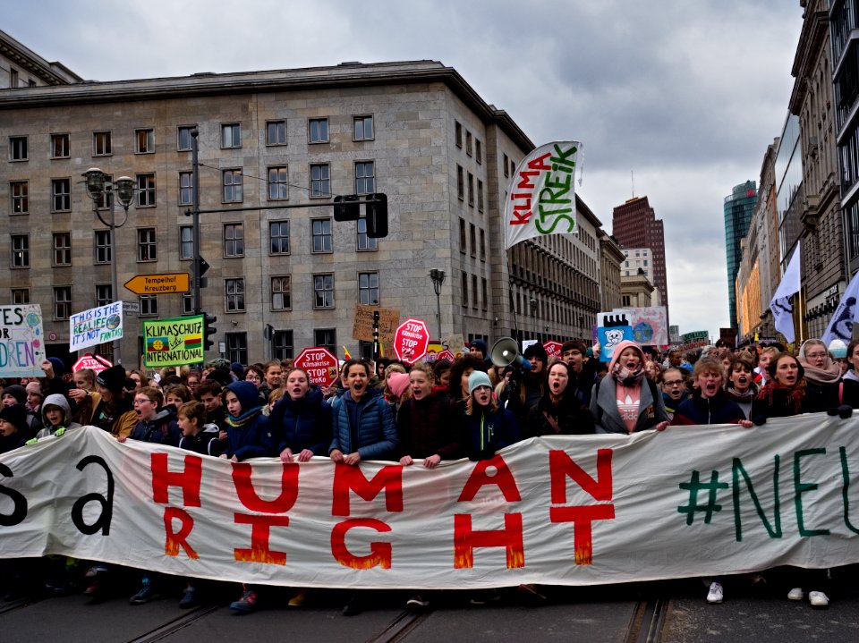 4th_Global_Climate_Strike_Berlin_FridaysForFuture_demonstration_front_45