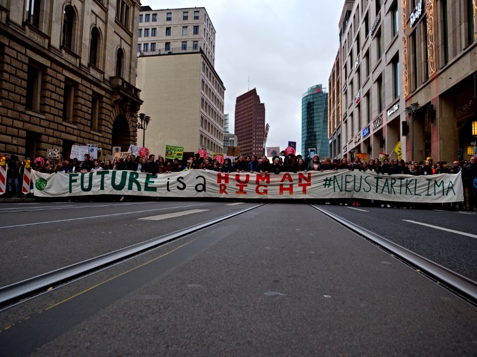 4th_Global_Climate_Strike_Berlin_FridaysForFuture_demonstration_front_25