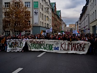 4th_Global_Climate_Strike_Berlin_FridaysForFuture_demonstration_front_75