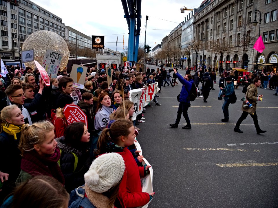 4th_Global_Climate_Strike_Berlin_FridaysForFuture_demonstration_front_69