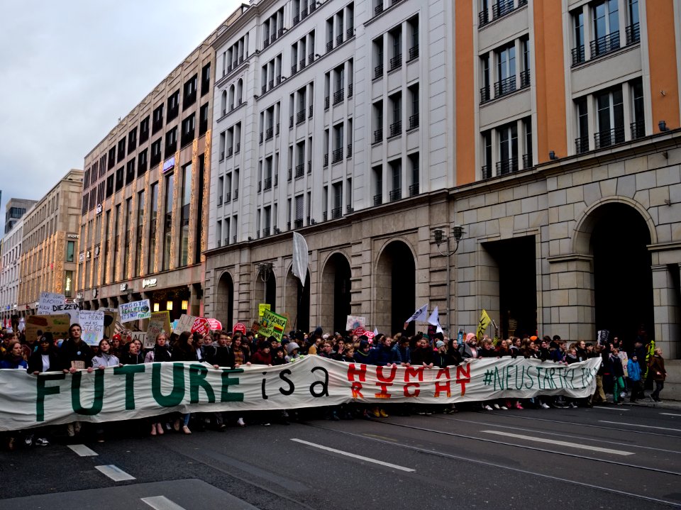4th_Global_Climate_Strike_Berlin_FridaysForFuture_demonstration_front_41