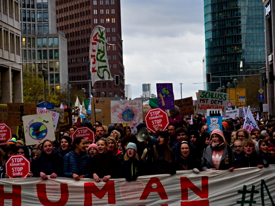 4th_Global_Climate_Strike_Berlin_FridaysForFuture_demonstration_front_19