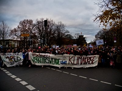 4th_Global_Climate_Strike_Berlin_FridaysForFuture_demonstration_front_96