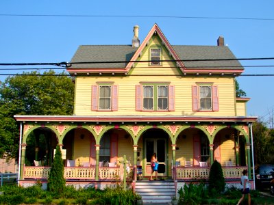 715_Columbia_CMHD