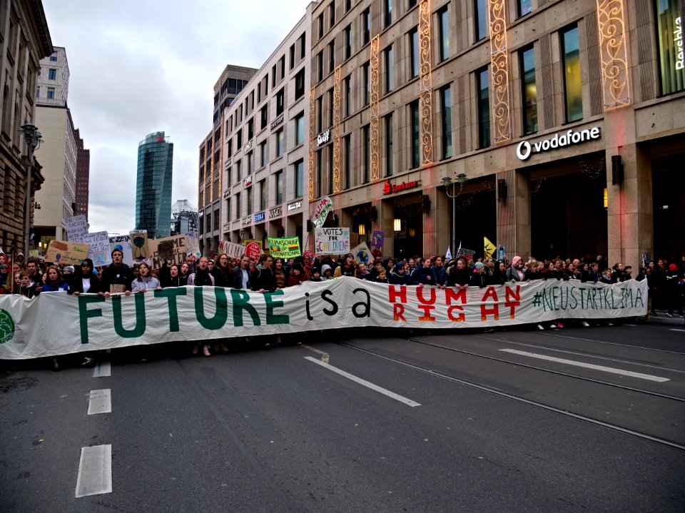 4th_Global_Climate_Strike_Berlin_FridaysForFuture_demonstration_front_29