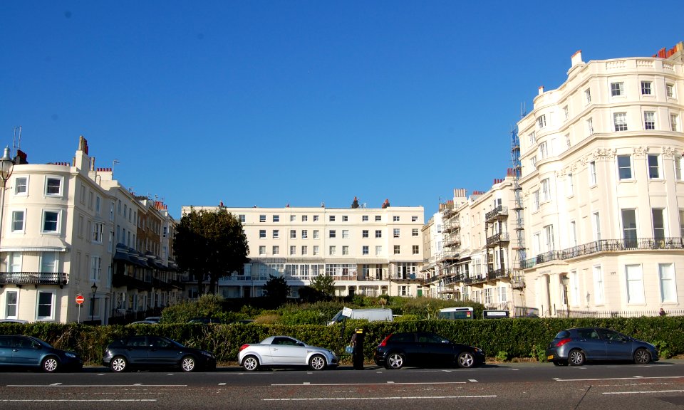4–28_Marine_Square,_Brighton_(NHLE_Code_1381760)_(September_2018)