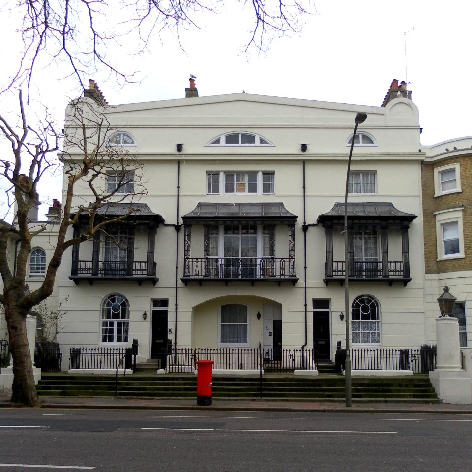 4–6_Richmond_Terrace,_Brighton_(NHLE_Code_1380820)_(January_2012)