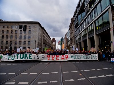 4th_Global_Climate_Strike_Berlin_FridaysForFuture_demonstration_front_43