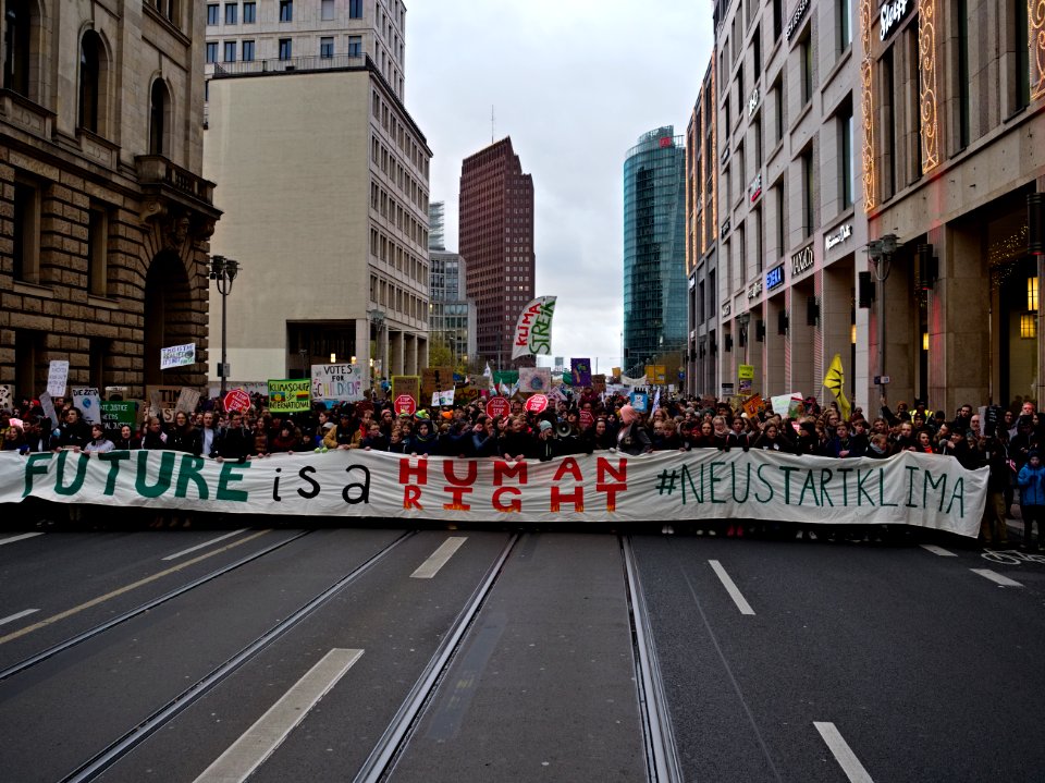 4th_Global_Climate_Strike_Berlin_FridaysForFuture_demonstration_front_12