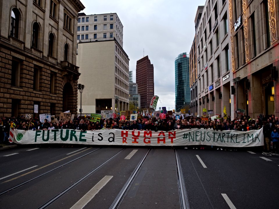 4th_Global_Climate_Strike_Berlin_FridaysForFuture_demonstration_front_22