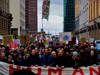 4th_Global_Climate_Strike_Berlin_FridaysForFuture_demonstration_front_34