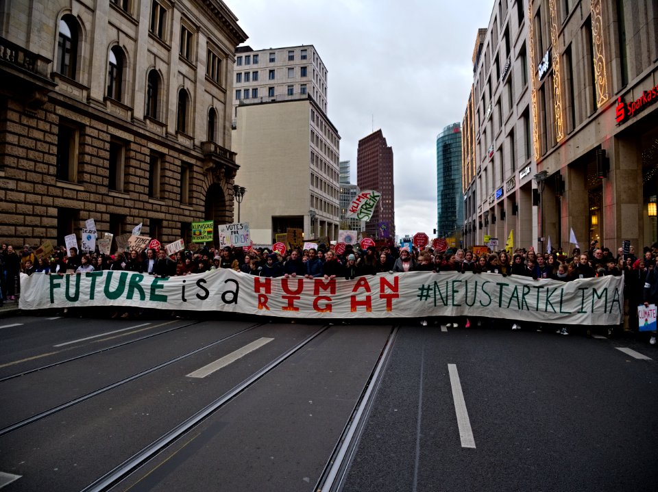 4th_Global_Climate_Strike_Berlin_FridaysForFuture_demonstration_front_28