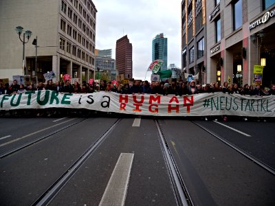 4th_Global_Climate_Strike_Berlin_FridaysForFuture_demonstration_front_02