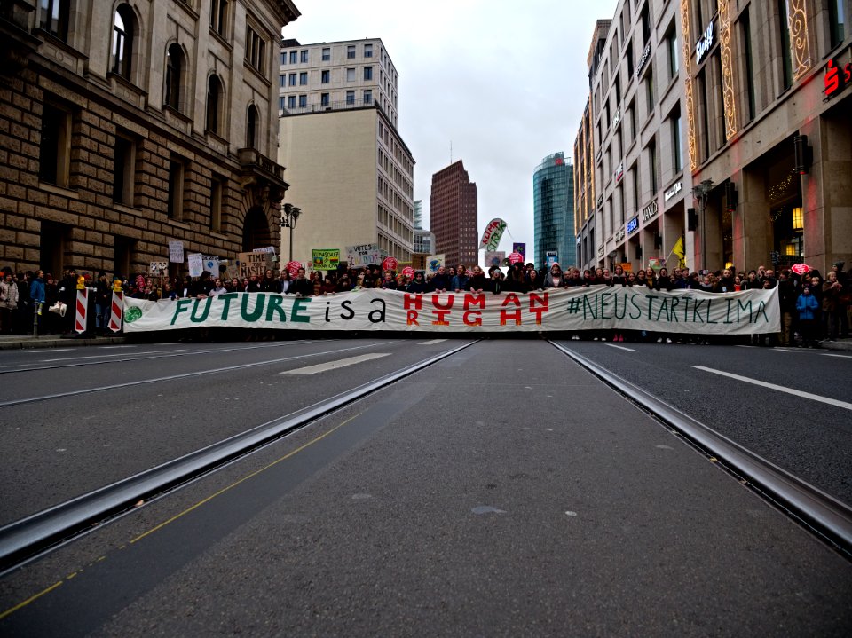 4th_Global_Climate_Strike_Berlin_FridaysForFuture_demonstration_front_23