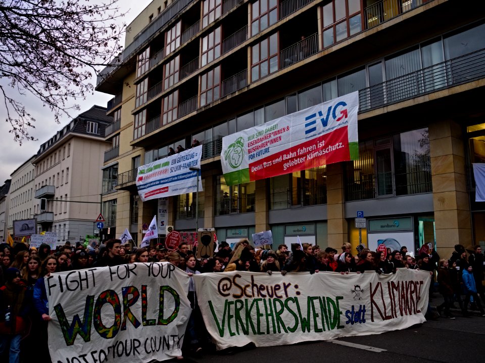 4th_Global_Climate_Strike_Berlin_FridaysForFuture_demonstration_front_81