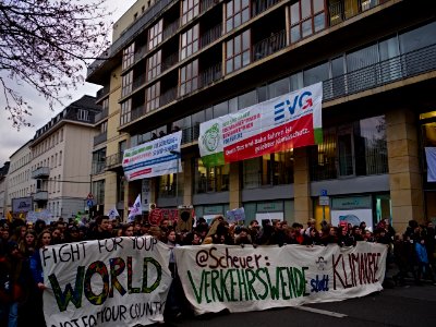 4th_Global_Climate_Strike_Berlin_FridaysForFuture_demonstration_front_81