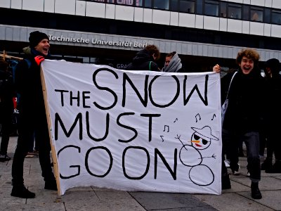 4th_Global_Climate_Strike_Berlin_demonstration_from_TU_03