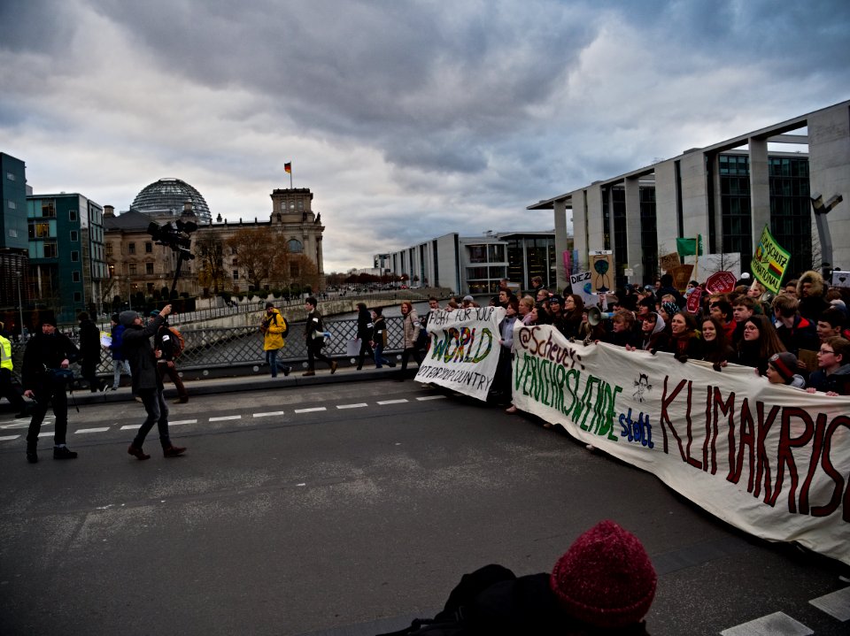 4th_Global_Climate_Strike_Berlin_FridaysForFuture_demonstration_front_87