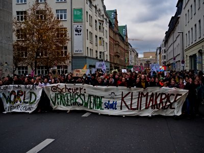 4th_Global_Climate_Strike_Berlin_FridaysForFuture_demonstration_front_76