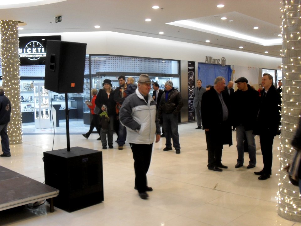5_prosinec_2013_-_slavnostni_otevreni_Fontany_v_Teplicich_6