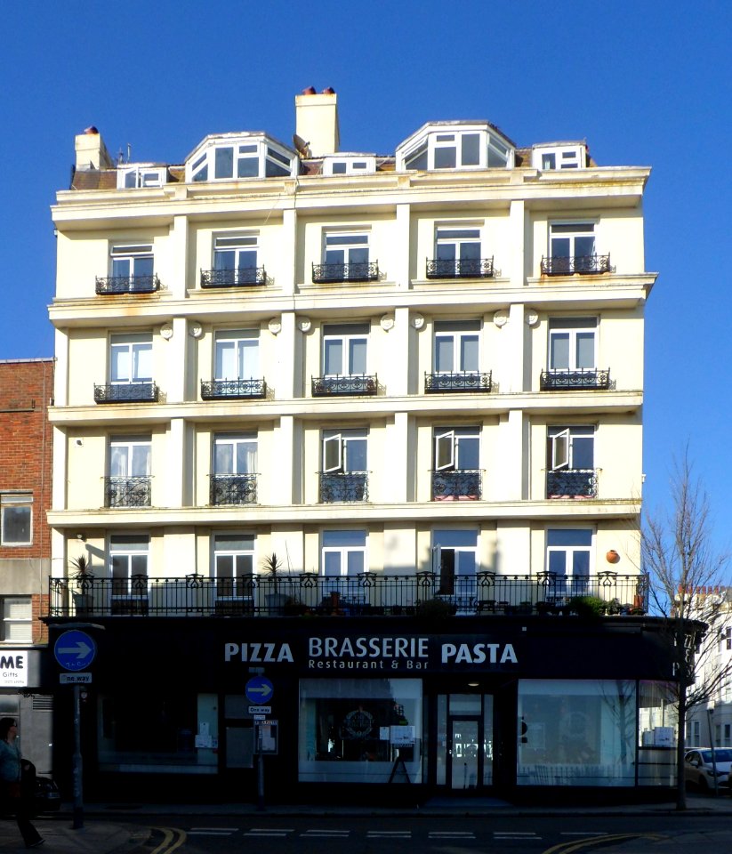 48–49_St_James's_Street,_Brighton_(March_2014)_(1)