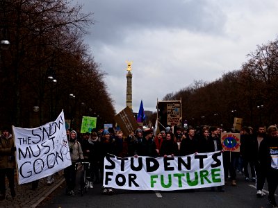 4th_Global_Climate_Strike_Berlin_demonstration_from_TU_42