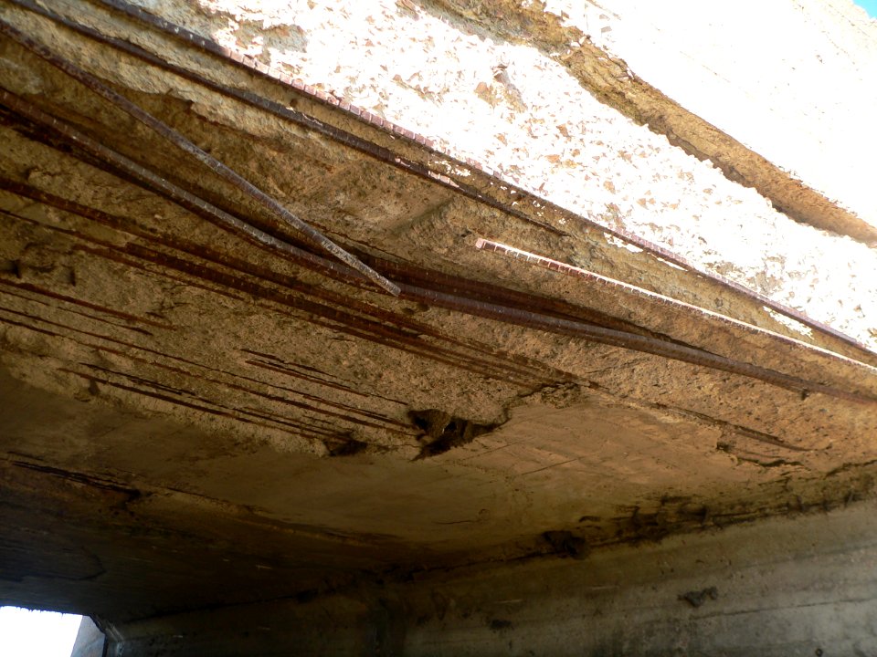 452_Ave_railroad_bridge_underside_detail_1