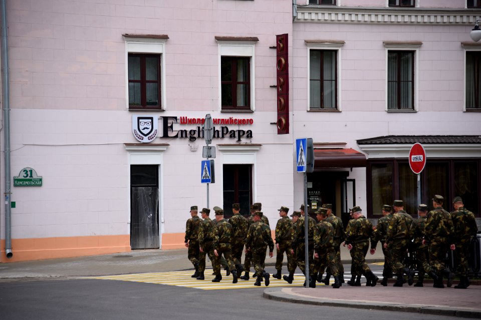 4465_Soldiers_Kamsamoĺskaja_Street,_Minsk_2019