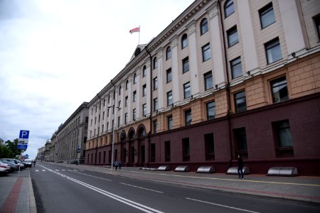 4504_Здание_Миноблисполкома_и_Миноблсовета_Minsk_May_2019