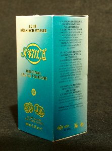 4711_Echt_Kolnisch_Wasser_doosje,_foto2
