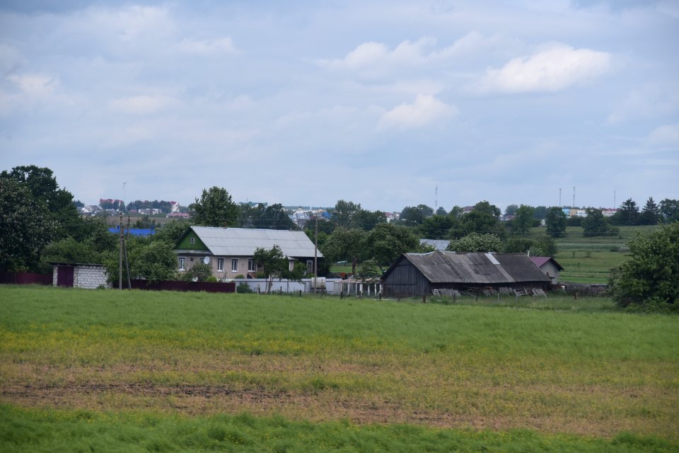 4554_May_2019_in_Belarus_houses