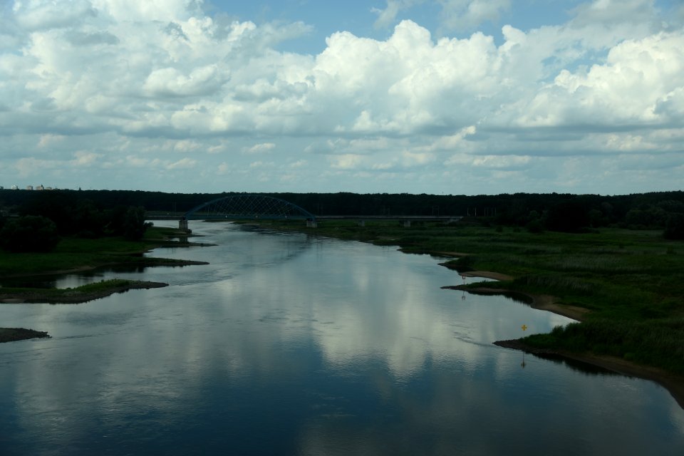 4779_German-Polish_border_over_Odra_river_July_2019