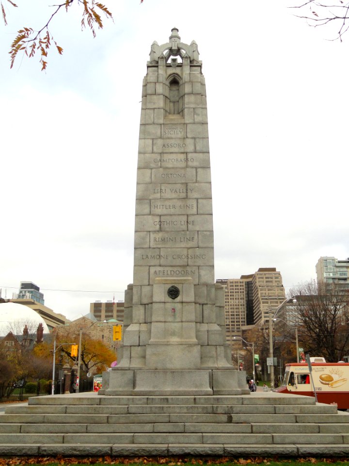 48th_Highlanders_Regimental_Memorial_-_DSC09884
