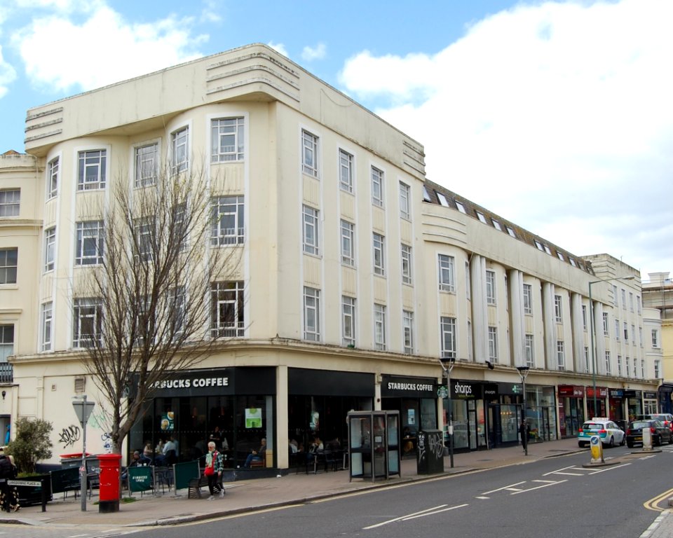 50–60_Western_Road,_Hove_(May_2019)_(2)