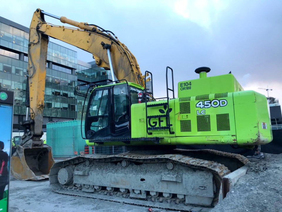 450D_LC_Excavator_E104_OR101