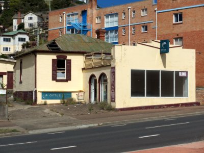 46-North-Tce-Burnie-20150224-006