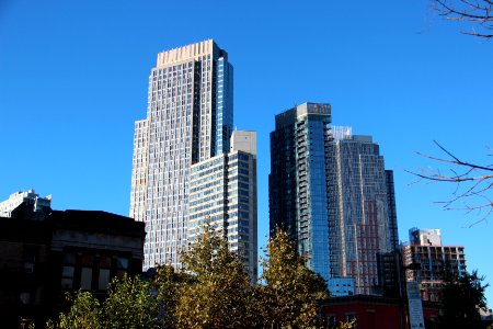 590_Fulton,_260_Ashland,_66_Rockwell_viewed_from_Fort_Greene_Park,_Oct_2017