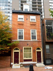 535_Spruce,_Philly