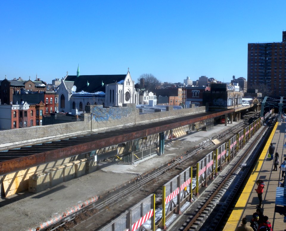 4th_Av_IND_hi_east_jeh