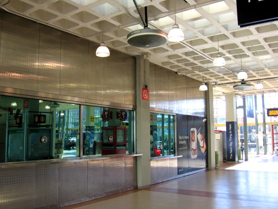 4th_and_King_Station_3003_10