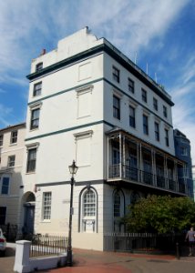 56_Old_Steine,_Brighton_(NHLE_Code_1380673)_(July_2019)